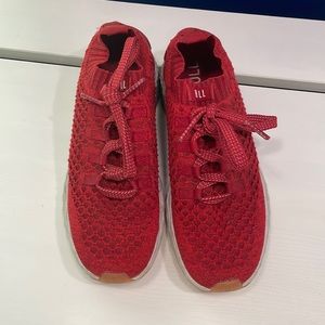 NoBull red knit runners